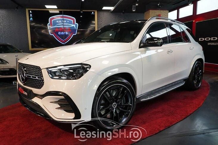 Alb Utilizat 2024 Mercedes GL450 AMG SUV | 94.659 EUR - Imagine 1/4
