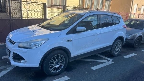 Second-hand Ford Kuga 163 CP (119 kW) 2013 Alb SUV