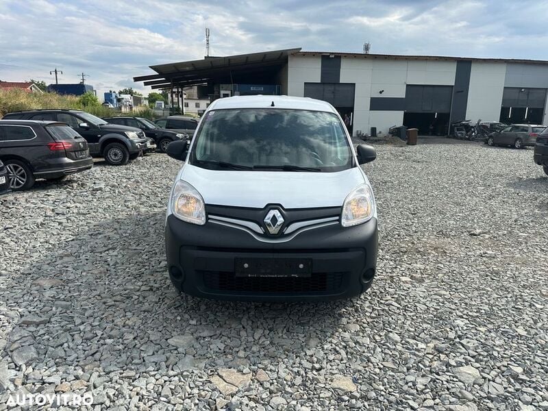 Alb Utilizat 2019 Renault Kangoo Monovolum | 5.750 EUR (Preț bun) - Imagine 1/4