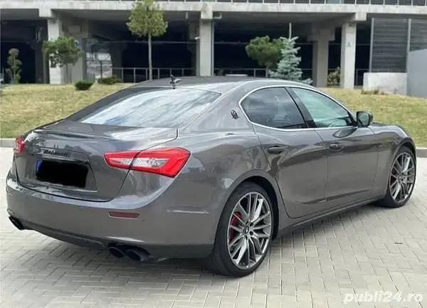 Second-hand Maserati Ghibli 410 CP (301 kW) 2015 Berlinǎ