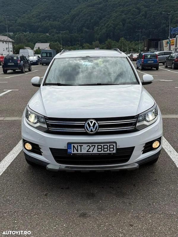 Culoarealb Utilizat 2013 VW Tiguan SUV | 13.000 EUR (Preț OK) - Imagine 1/4