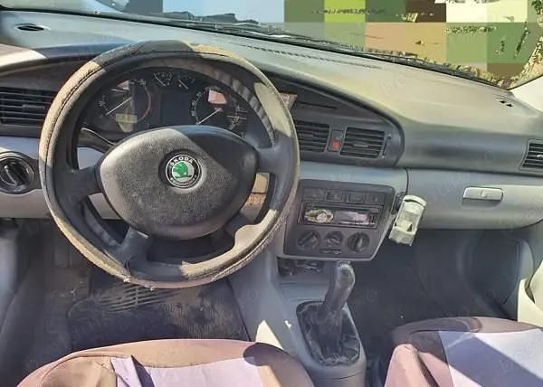 Utilizat 2000 Skoda Octavia Hatchback | 1.100 EUR - Imagine 1/4