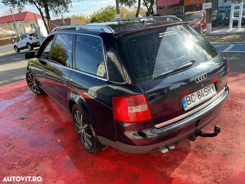 Second-hand Audi A6 131 CP (96 kW) 2002 Albastru Break