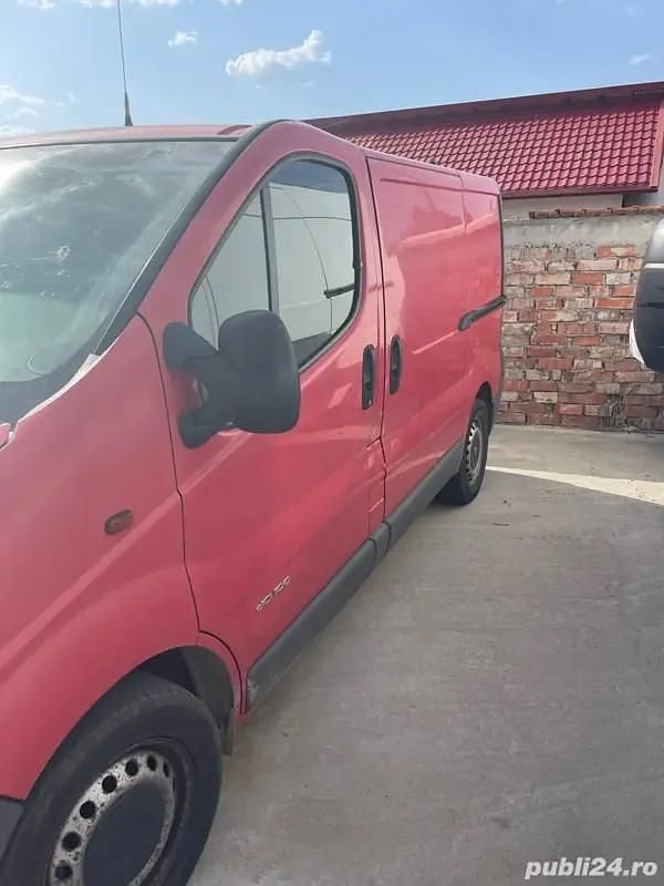 Utilizat 2004 Renault Trafic Van | 3.000 EUR (Preț OK) - Imagine 1/4