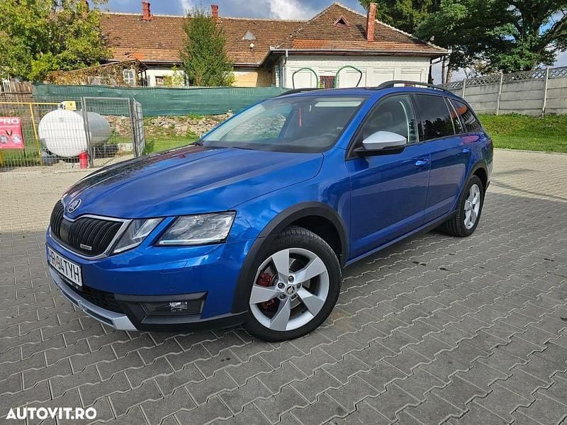 Culoarealbastru Utilizat 2018 Skoda Octavia Break | 17.300 EUR (Puțin scump) - Imagine 1/4