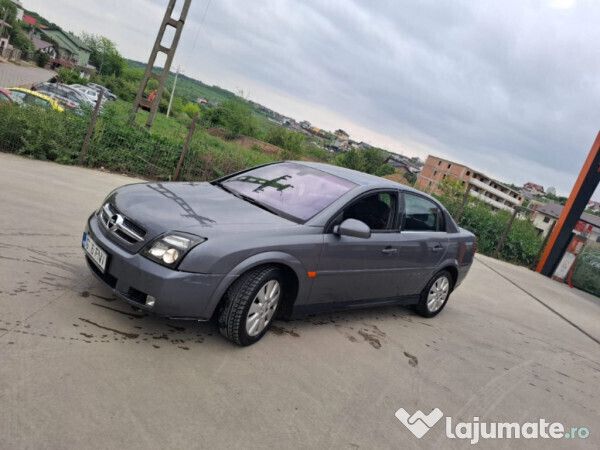 Utilizat 2005 Opel Vectra Berlinǎ | 1.250 EUR (Preț OK) - Imagine 1/4