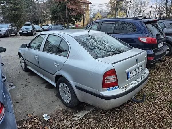 Second-hand 2003 Skoda Octavia Berlinǎ | 950 EUR - Imagine 1/4