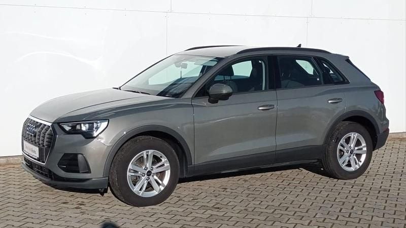 Gri mediu normal Utilizat 2022 Audi Q3 SUV | 26.800 EUR (Preț bun) - Imagine 1/4