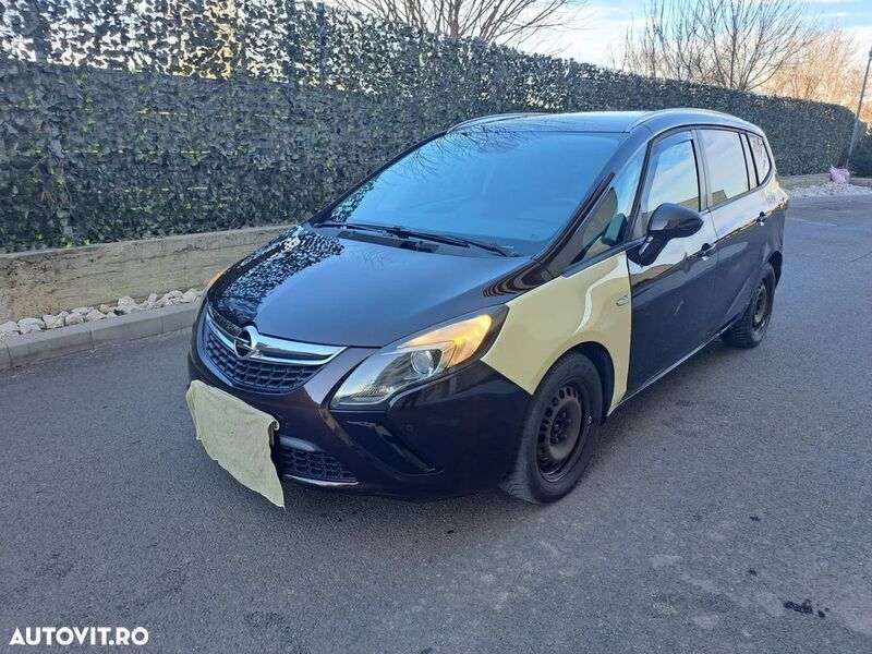 Maro Utilizat 2012 Opel Zafira Business Edition Monovolum | 2.690 EUR - Imagine 1/4