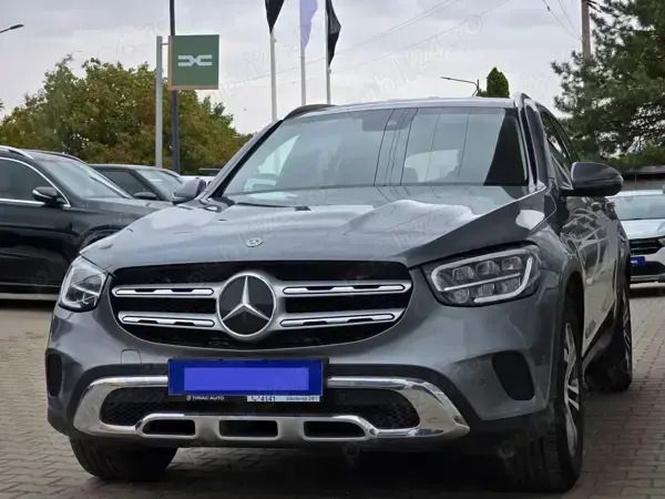 Gri Utilizat 2019 Mercedes GLC400d SUV | 31.950 EUR - Imagine 1/4