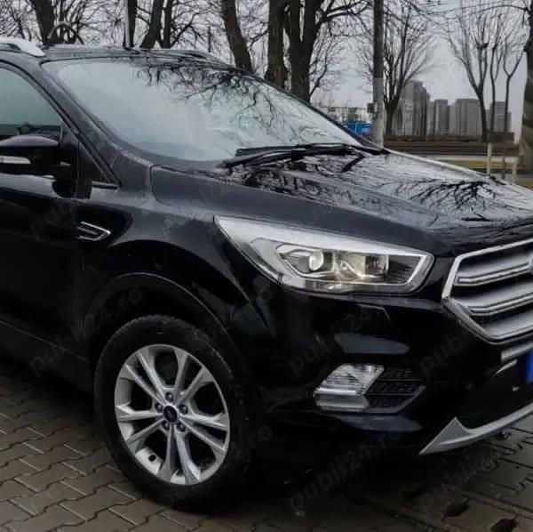 Second-hand Ford Kuga Titanium 150 CP (110 kW) 2018 Negru SUV