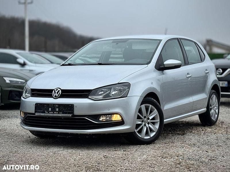 Culoareargint Utilizat 2016 VW Polo LOUNGE | 5.990 EUR (Super Preț) - Imagine 1/4