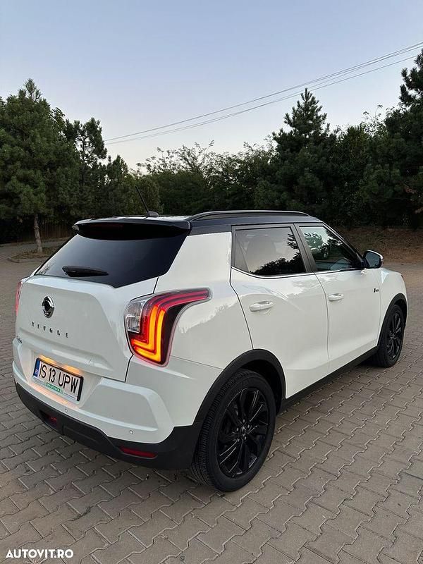 Second-hand Ssangyong (KGM) Tivoli 163 CP (119 kW) 2019 Culoarealb SUV