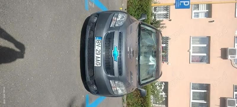 Utilizat 2011 Chevrolet Orlando Monovolum | 5.000 EUR - Imagine 1/4