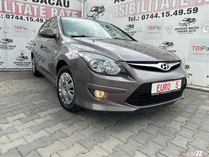 Alte culori Utilizat 2011 Hyundai i30 Hatchback | 6.550 EUR - Imagine 1/4