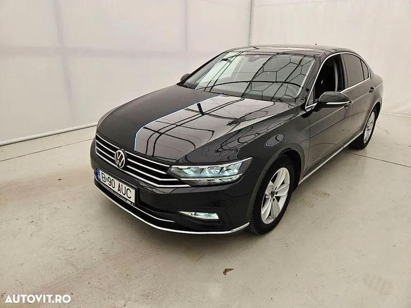 Negru Utilizat 2020 VW Passat Berlinǎ | 22.143 EUR (Preț OK) - Imagine 1/4