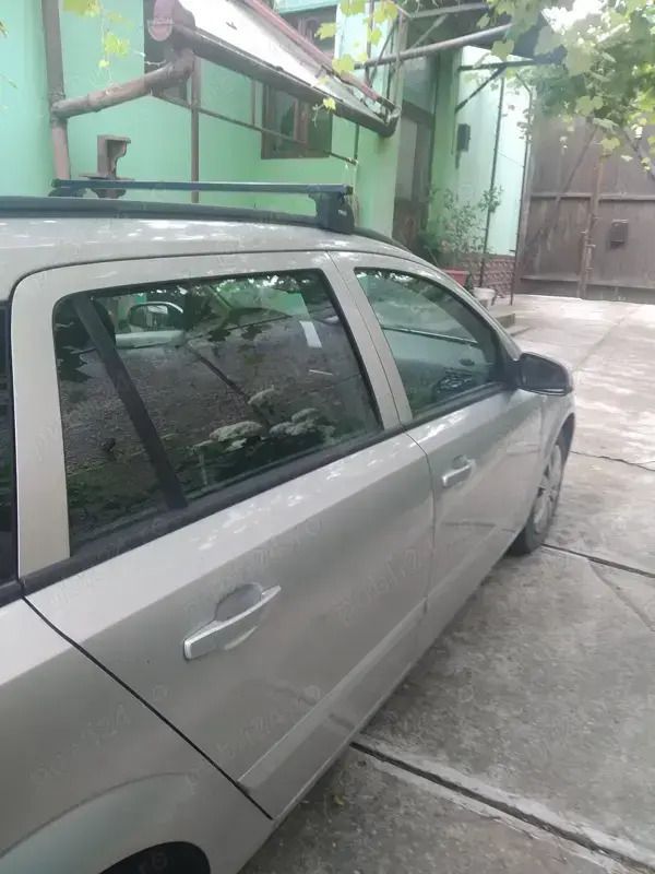 Utilizat 2005 Opel Astra Break | 1.700 EUR (Preț OK) - Imagine 1/4