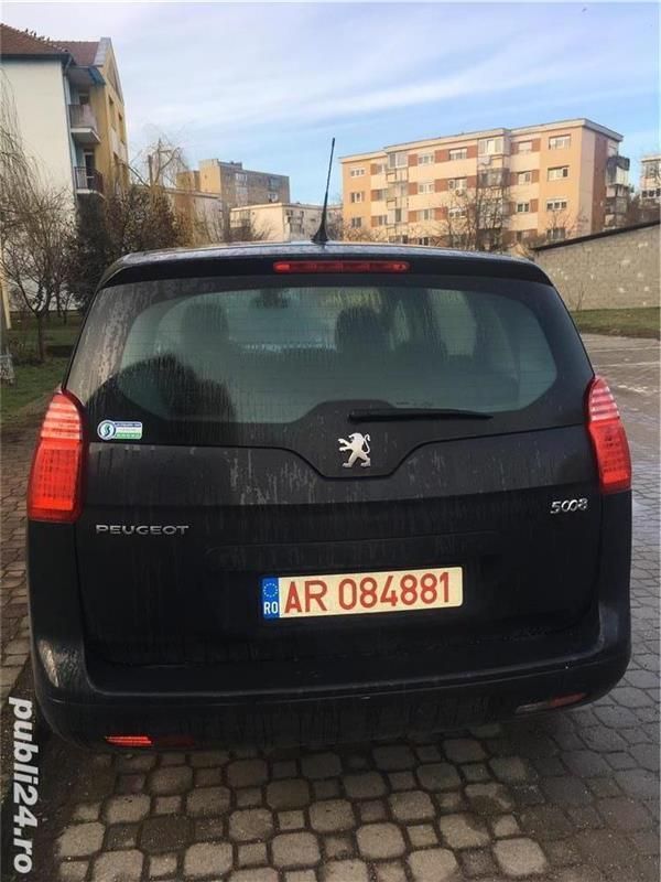 Utilizat 2010 Peugeot 5008 Monovolum | 4.500 EUR - Imagine 1/4