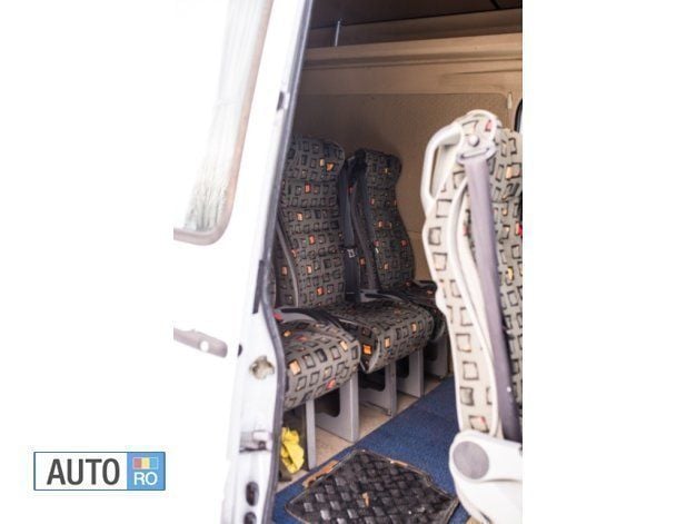 Second-hand Mercedes Sprinter 170 CP (125 kW) 2005 Alb Van