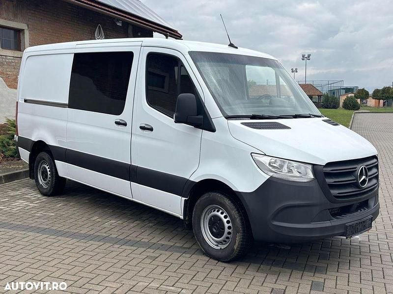 Second-hand Mercedes 170 170 CP (125 kW) 2022 Culoarealb Hatchback