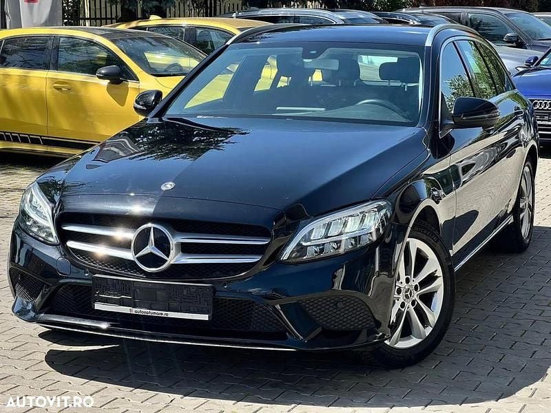 Culoarenegru Second-hand 2019 Mercedes C180 Avantgarde Break | 12.000 EUR (Super Preț) - Imagine 1/4
