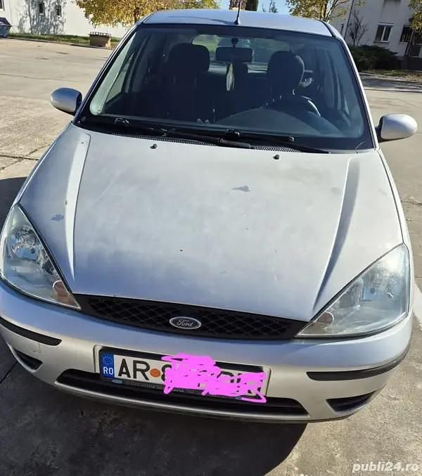 Utilizat 2002 Ford Focus Hatchback | 1.050 EUR (Super Preț) - Imagine 1/4