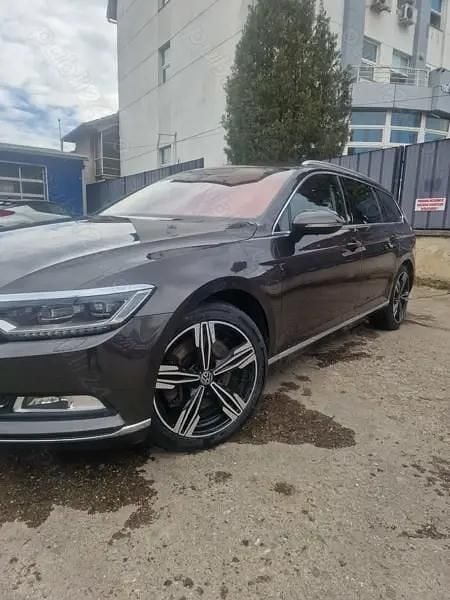 Utilizat 2016 VW Passat Break | 14.000 EUR (Super Preț) - Imagine 1/4