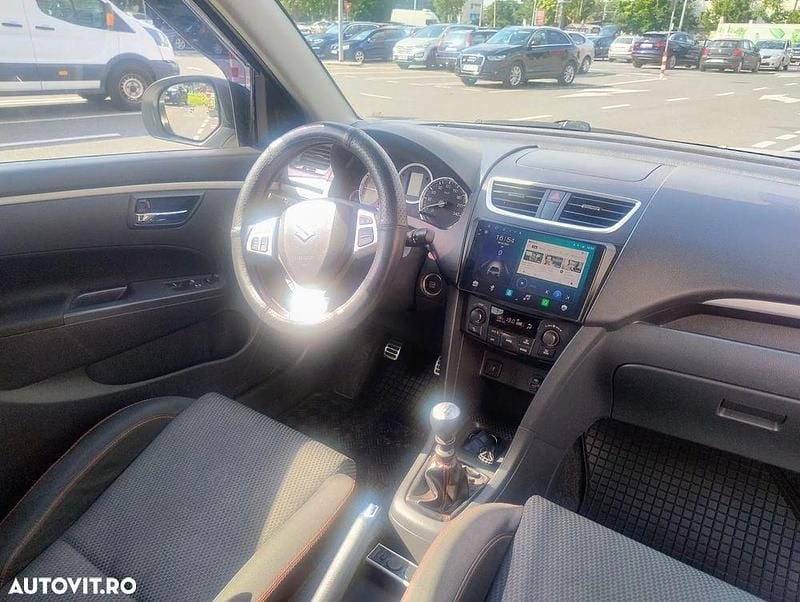 Culoarealb Utilizat 2012 Suzuki Swift Sport Hatchback | 7.000 EUR - Imagine 1/4