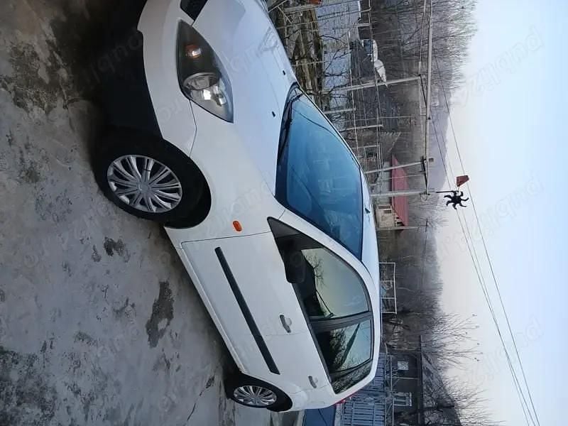 Second-hand Ford Fiesta 90 CP (66 kW) 2009 Alb Hatchback