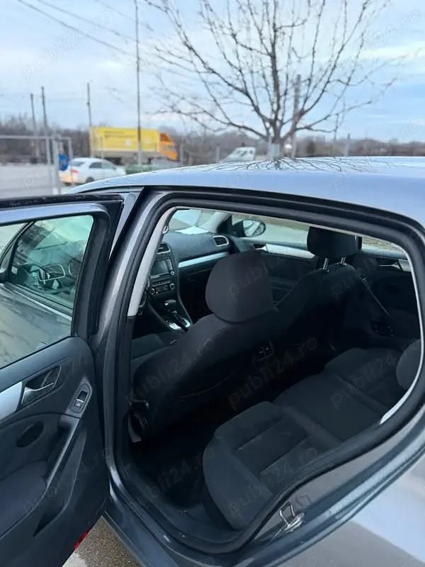 Second-hand VW Golf VI 160 CP (117 kW) 2009 Gri Hatchback