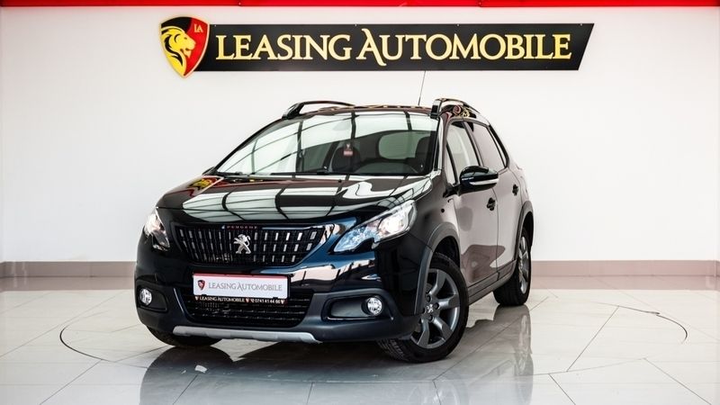 Negru Utilizat 2017 Peugeot 2008 GT-line SUV | 10.990 EUR (Preț OK) - Imagine 1/4