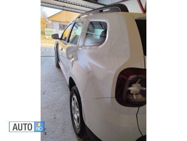 Second-hand Dacia Duster 110 CP (80 kW) 2018 Alb SUV