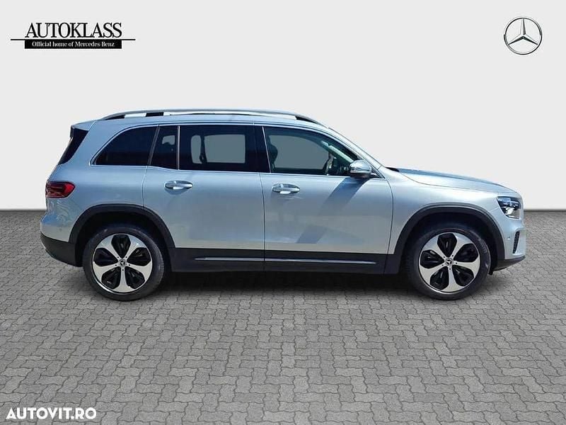 Second-hand Mercedes GLB220 190 CP (139 kW) 2025 Culoareargint SUV