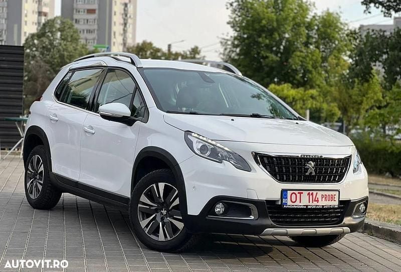 Alb Utilizat 2018 Peugeot 2008 Allure SUV | 8.750 EUR (Preț bun) - Imagine 1/4