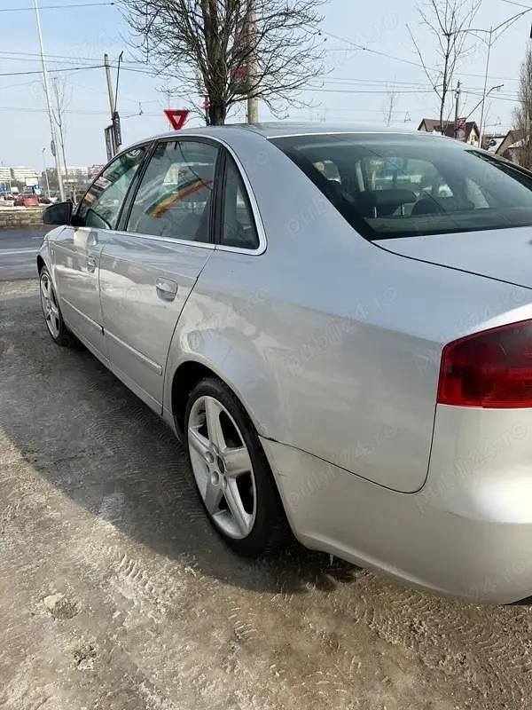 Second-hand Audi A4 138 CP (101 kW) 2005 Berlinǎ
