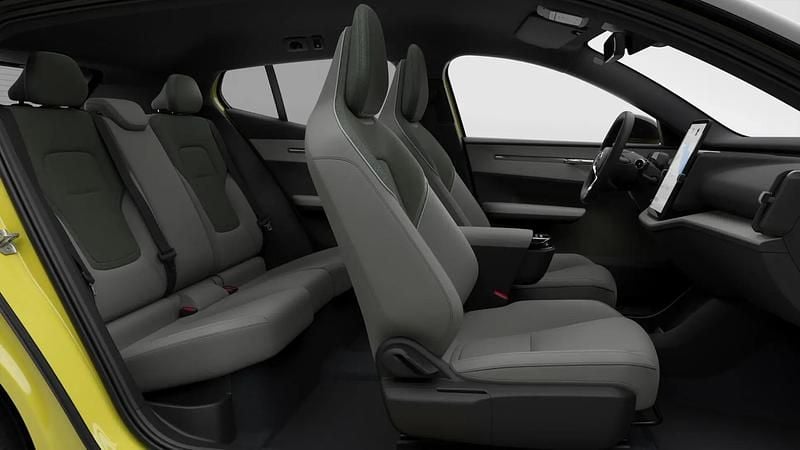 Second-hand Volvo EX30 Plus 200 kW (272 CP) 2024 ["moss yellow"] SUV