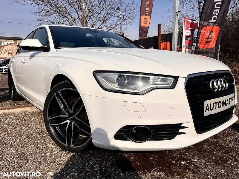 Second-hand Audi A6 Sport 177 CP (130 kW) 2014 Culoarealb Berlinǎ