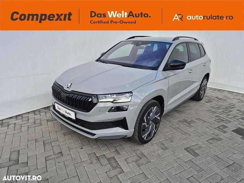 Gri deschis normal Utilizat 2022 Skoda Karoq SportLine SUV | 28.500 EUR (Scump) - Imagine 1/4