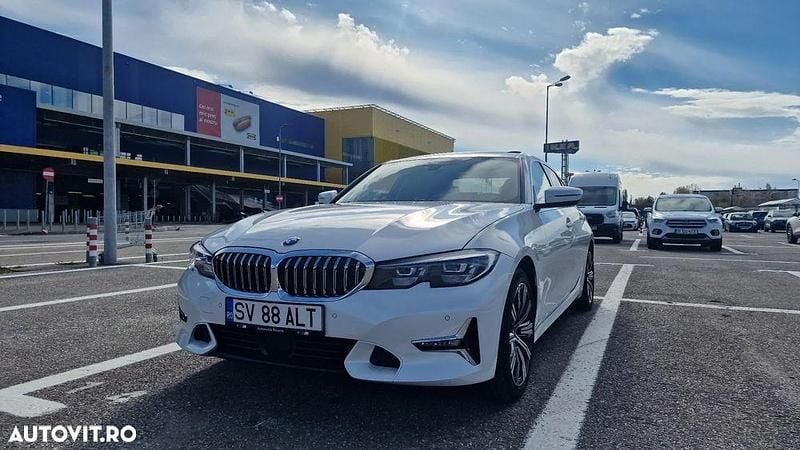 Culoarealb Utilizat 2021 BMW 320 Luxury Line Berlinǎ | 28.600 EUR (Puțin scump) - Imagine 1/4