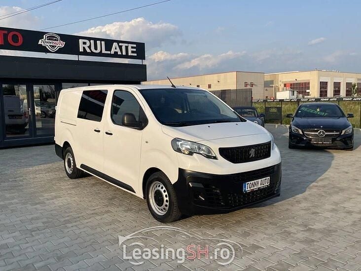 Alb Utilizat 2025 Peugeot Expert Van | 20.326 EUR - Imagine 1/4