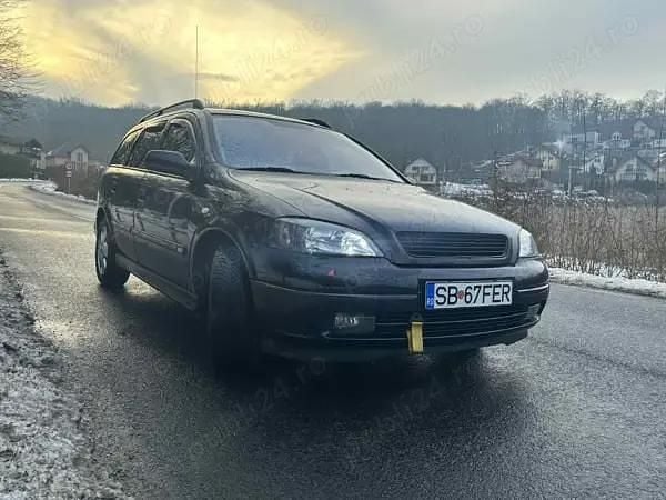 Second-hand Opel Astra 80 CP (58 kW) 2004 Break