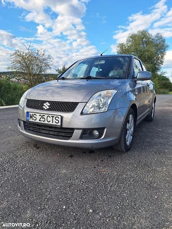 Culoaregri Utilizat 2009 Suzuki Swift Comfort | 3.900 EUR - Imagine 1/4