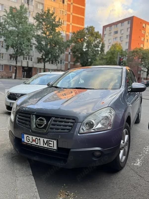 Utilizat 2009 Nissan Qashqai SUV | 4.300 EUR (Preț bun) - Imagine 1/4