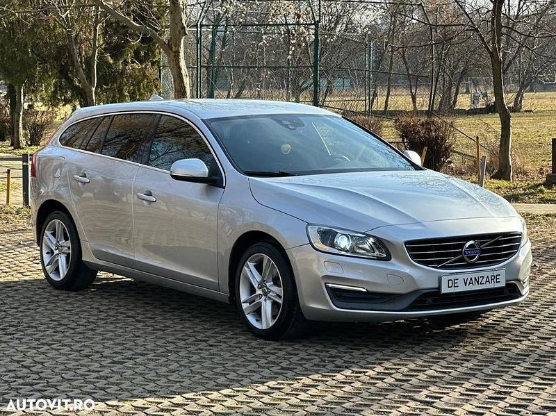 Second-hand Volvo V60 181 CP (133 kW) 2015 Culoaregri Break