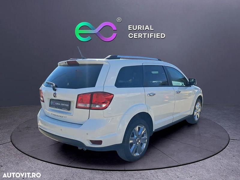 Second-hand Fiat Freemont 170 CP (125 kW) 2013 Culoarealb SUV