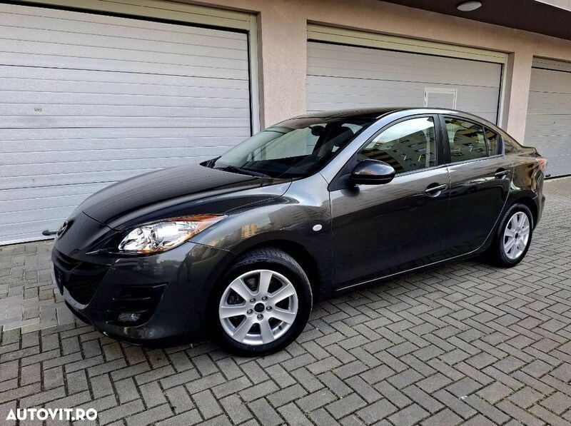 Second-hand Mazda 3 Exclusive-Line 151 CP (111 kW) 2011 Gri Berlinǎ
