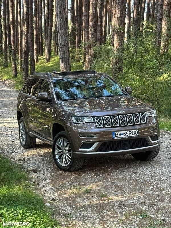 Culoarebej Utilizat 2018 Jeep Grand Cherokee Summit SUV | 25.000 EUR (Preț OK) - Imagine 1/4