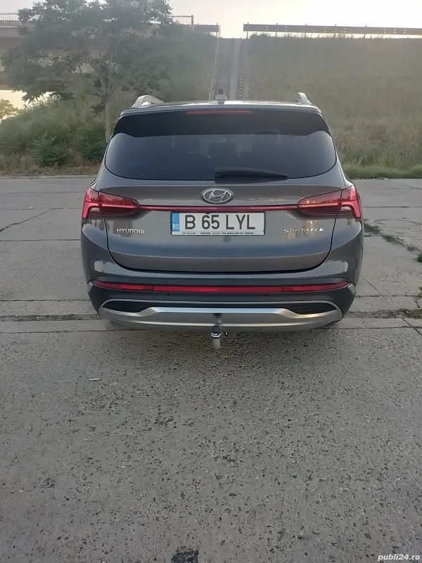 Second-hand Hyundai Santa Fe 200 CP (147 kW) 2021 SUV