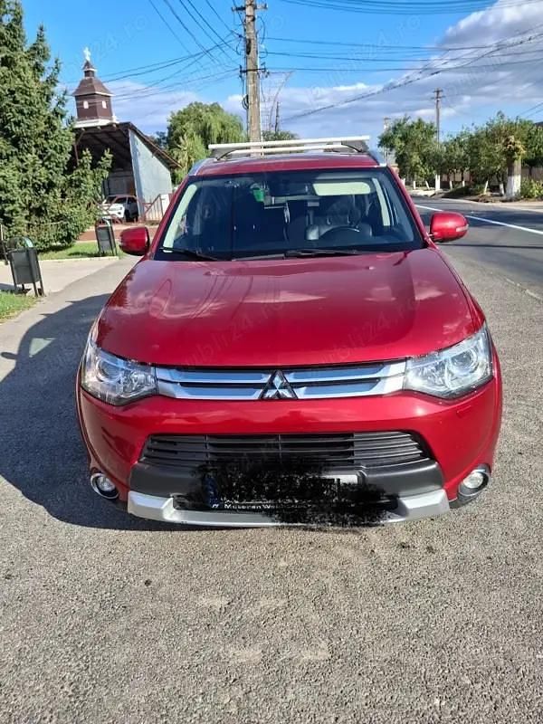Utilizat 2015 Mitsubishi Outlander SUV | 11.000 EUR (Scump) - Imagine 1/4