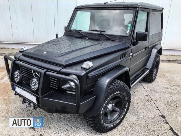 Second-hand Mercedes G350 150 CP (110 kW) 1991 Negru SUV